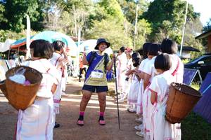 BIB: 
                            <button type="button" onclick="openModal(19044181)" class="btn btn-primary btn-sm float-right btn-popup" data-toggle="modal" data-target=".modal-high-quality">
                        <i class="fas fa-shopping-cart"></i> Add to Cart
                    </button>
                                            <button type="button" onclick="isThisMe(19044181, true)" class="btn btn-success btn-sm float-right btn-popup btn-isme hidden" data-toggle="tooltip" data-placement="bottom" title="นี่คือรูปของคุณใช่ไหม คลิกที่นี่เพื่อเอาเข้าอัลบั้ม">
                        <i class="fas fa-plus"></i> Add to album
                    </button>
                    <button type="button" onclick="isThisMe(19044181, false)" class="btn btn-warning btn-sm float-right btn-popup btn-isnotme hidden">
                        <i class="fas fa-ban"></i> Remove from album
                    </button>